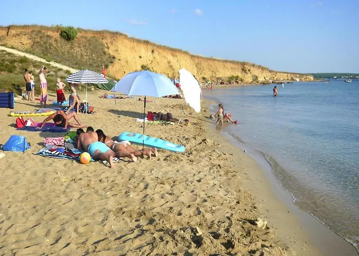 公寓 In Near Stunning Beaches 普利拉卡